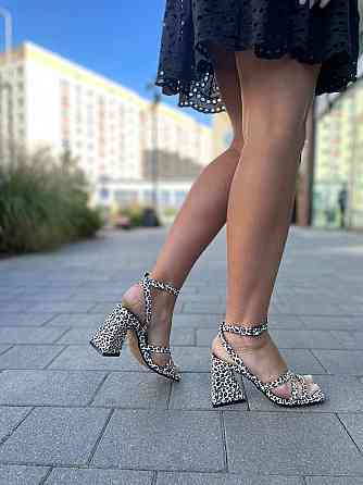 LIRIO Босоніжки жіночі з натуральної шкіри літні на підборах леопардові відкриті LIRIO L0282/80 Коломыя