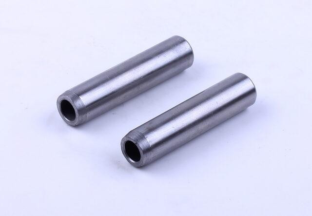 Направляющие клапанов, к-т: 2 шт. - 195N Мукачево - изображение 1