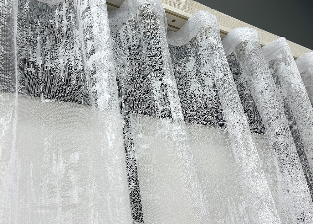 Короткая тюль, высотой 1,2м, жаккард 