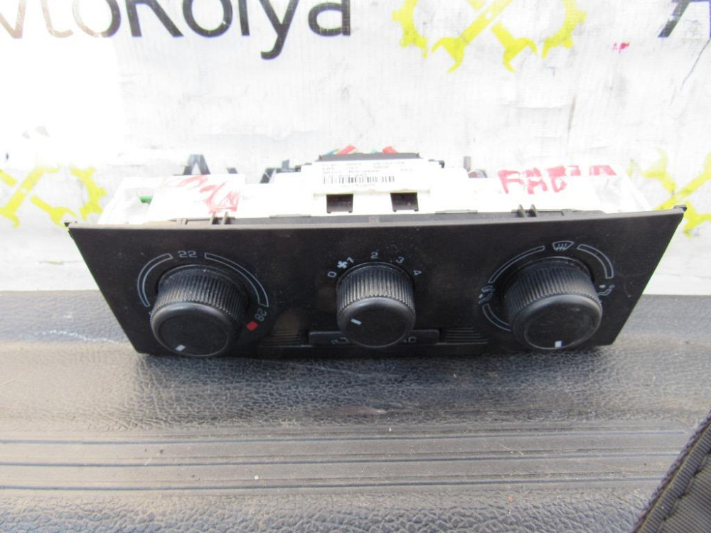 Блок керування пічкою Skoda Fabia II 2007-2014 Ковель - фото 1