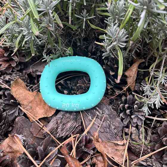 Эспандер кистевой силиконовый PowerPlay PP-4337 Hand Grip Medium 20 кг. Зеленый Киев