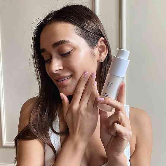 Сонцезахисна сироватка з вітаміном С SPF30 + Гіалуронова сироватка Pure Hyaluronic Київ