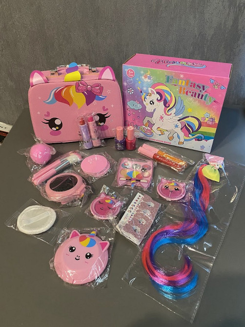 Набор детской косметики fantasy beauty 25 предмета в чемодане Киев - изображение 2