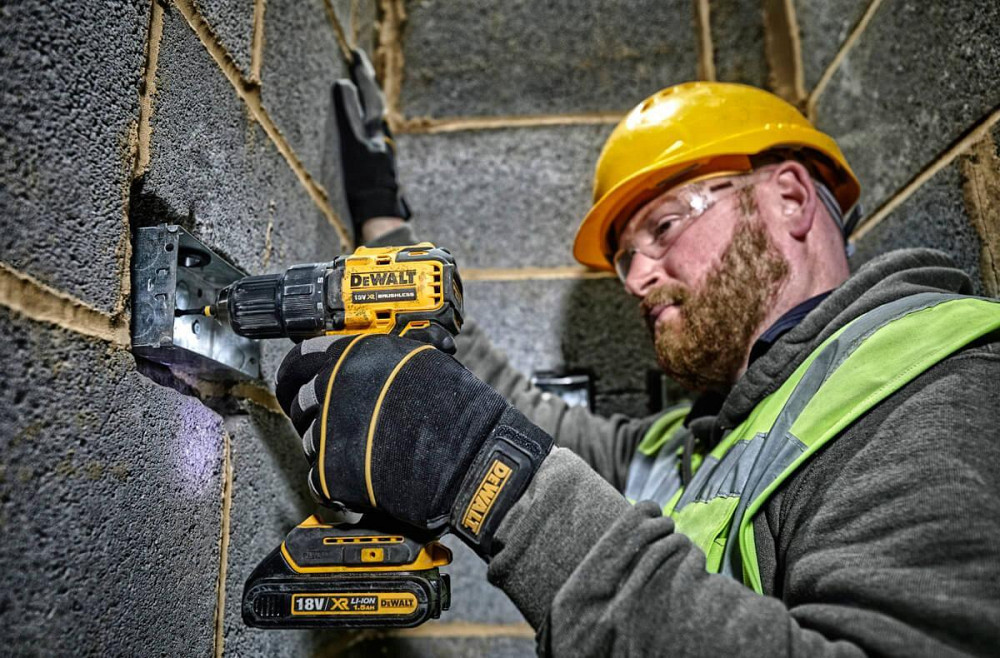 Дриль-шурупокрут акумуляторний безщітковий DeWALT DCD708D2T Київ - фото 4