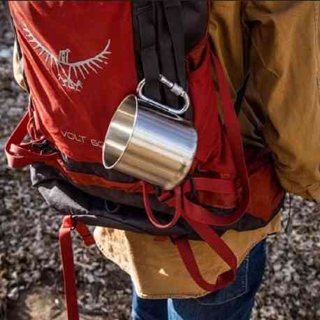 Кружка металлическая 500 мл с ручкой карабином Одесса