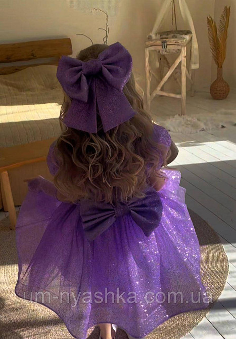 Бордовое платье пышное с блестками Кривой Рог - изображение 5