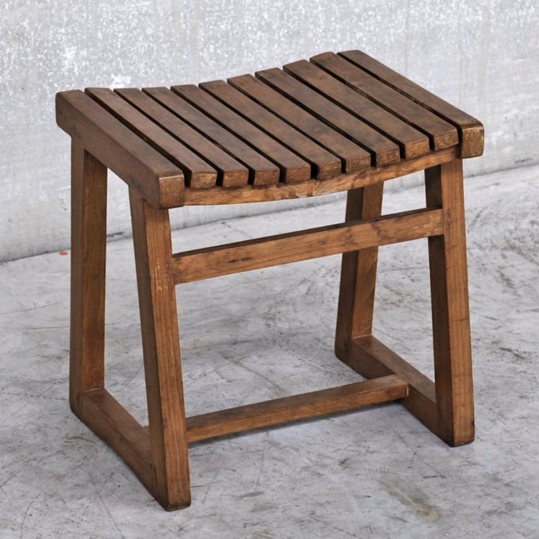 Табурет для ванной 