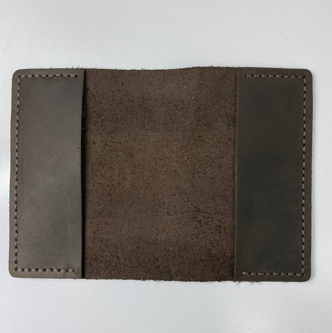 Паспортниця Коричнева Home шкіряна, стильний практичний чохол зі шкіри з тисненням, обкладинка на паспортMasterSem Київ - фото 4