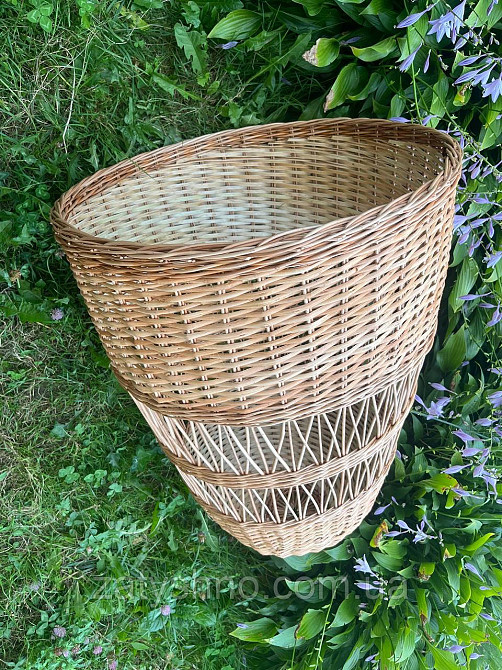 Люстра высокая из лозы Киев - изображение 1