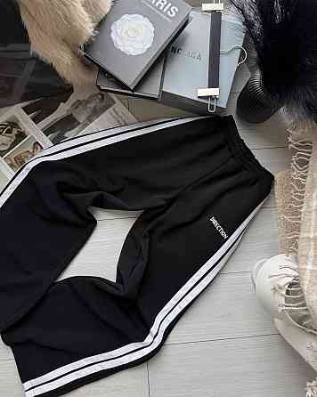 Женские стильные сезонные брюки из трехнитки на флисе. Черный Одесса