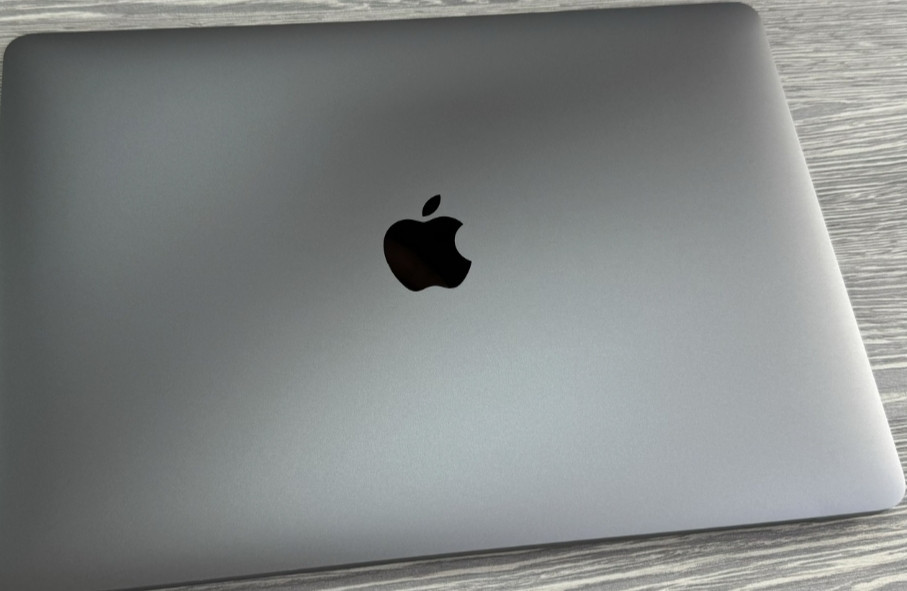 Ноутбук: MacBook Air 13/ M1/ RAM8GB/ SSD256Gb. / SPACE Grey/ Retina 2020. Киев - изображение 2