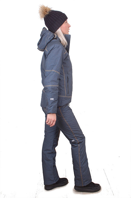 Женский горнолыжный костюм  