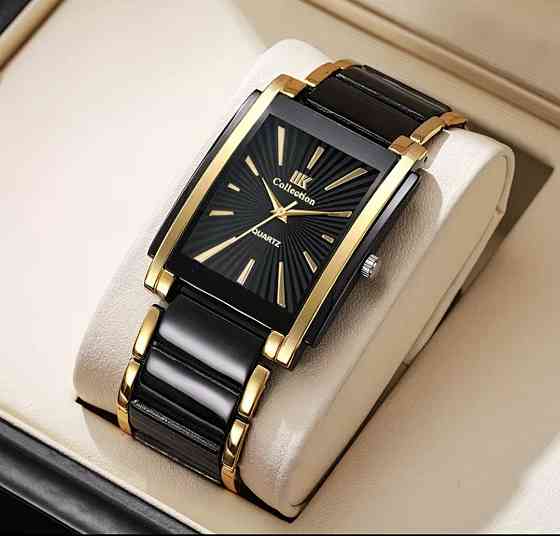 Чорний із золотистим чоловічий годинник Чорний Смела