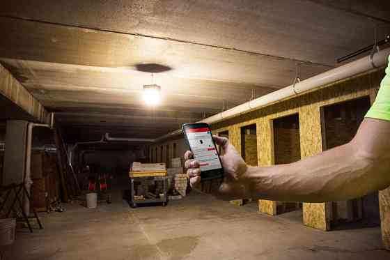 Фонарь аккумуляторный MILWAUKEE, M18 ONESLSP-0 Одесса