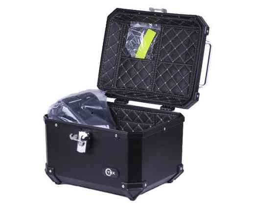 Кофр прямоугольный  для мотоцикла, пластиковый черный, 35 л Мукачево