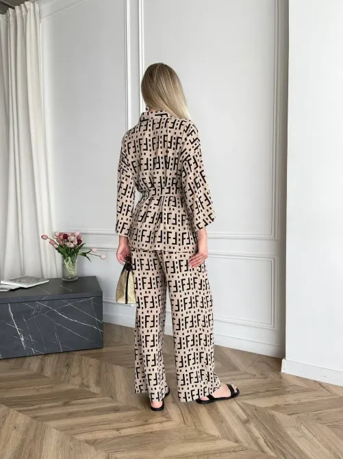 Легкий и стильный костюм Одесса - изображение 3