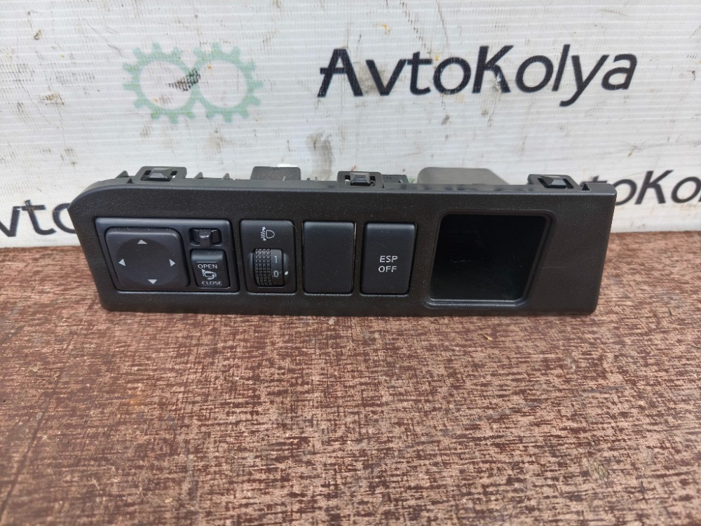 Кнопка коректора фар Nissan Note E11 2005-2012 Ковель - фото 1