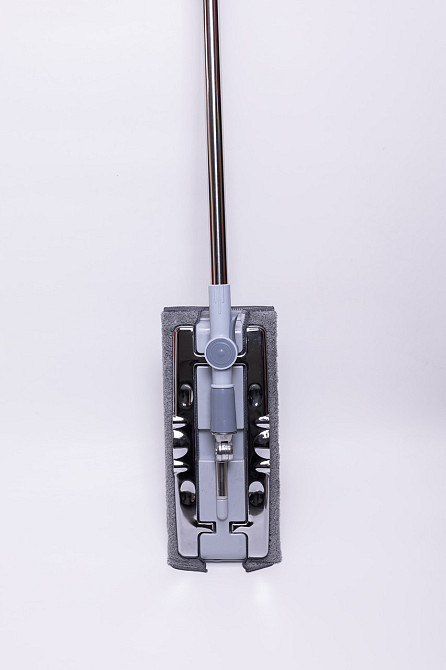 Телескопічна швабра для прибирання всіх підлогових покриттів Київ - фото 1