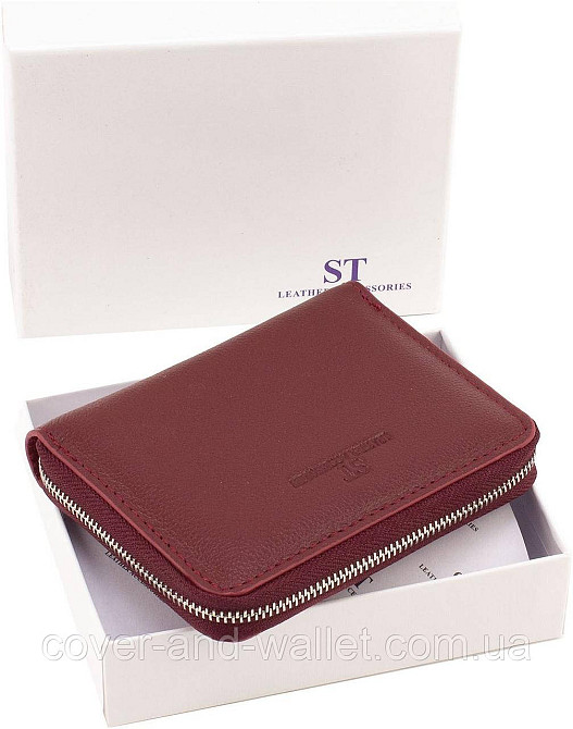 Невеликий жіночий гаманець із натуральної шкіри на блискавці бордового кольору ST Leather Київ - фото 9