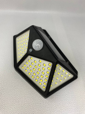 Светильник с датчиком движения на улице на солнечном аккумуляторе solar interaction wall lamp Б/У Киев