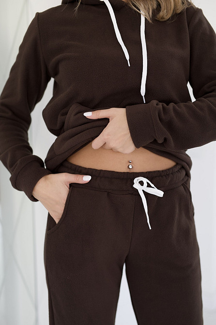 Спортивный флисовый костюм женский 