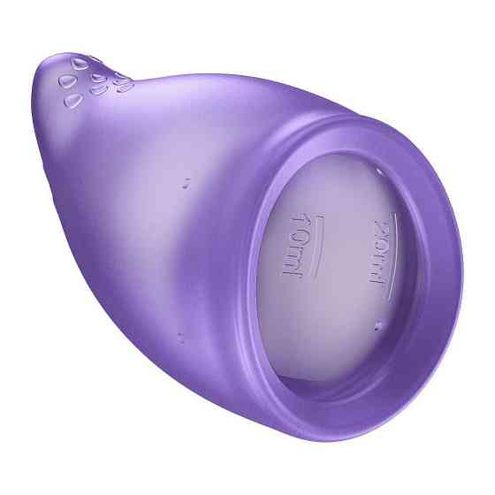 Менструальна чаша Fun Factory FUN CUP SIZE A Black Currant, багаторазова, діаметр 4 см, об’єм 20 мл Sex Aura Київ