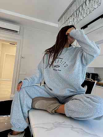 Жіночий теплий костюм двійка у спортивному стилі з накатом тринитка на флісі Одеса