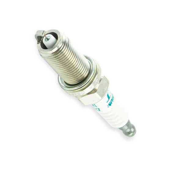 Свічка (IT04) IKH20TT Пежо , Сітроен, Тойота (4704) DENSO Мукачево