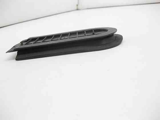 Mercedes-Benz  A2115450703 Пластикова заглушка в перегородці моторного щита праворуч CLS C219 E-class W211 E-class S211 Одесса