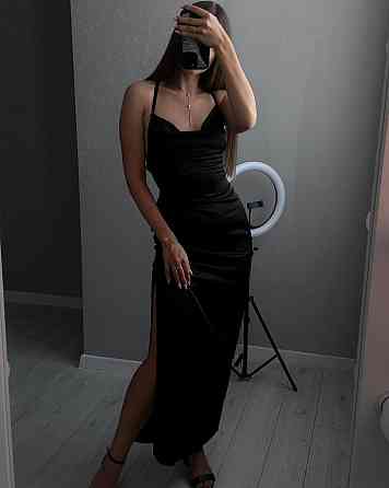 Жіноча елегантна романтична сукня максі з вирізом шовк Армані Одеса