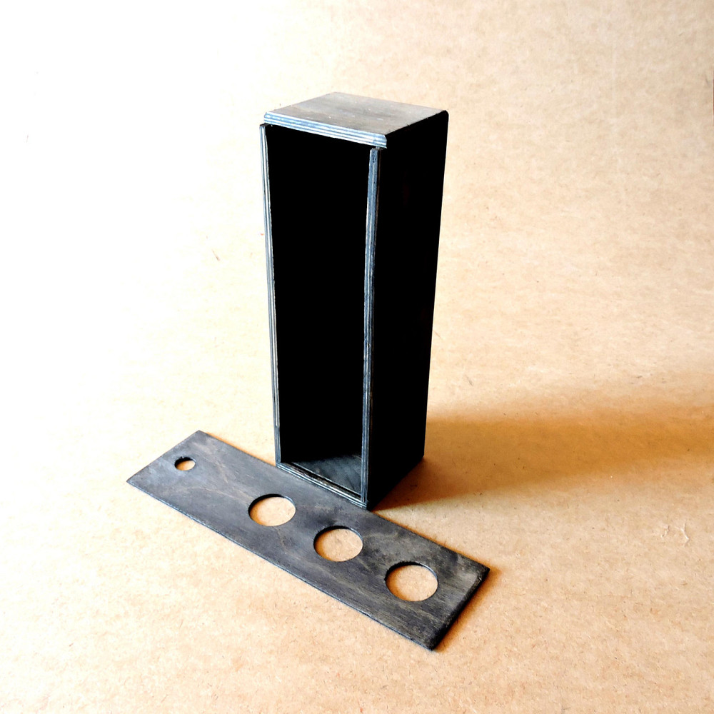 Подарочная коробка 