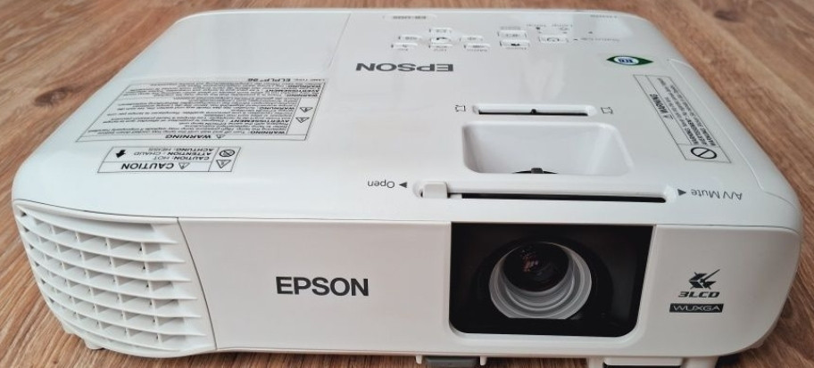 Проектор Full HD 3xLCD , Epson EB-U05 , 1920x1080 / 3400люмен/ Wi-Fi / MHL Киев - изображение 4