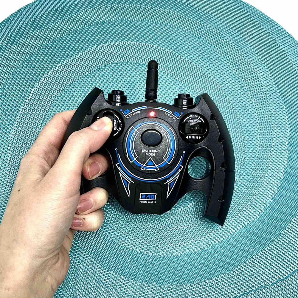 Машинка трюкова перевертень всюдихід на радіокеруванні від пульта та рукою музичні та світлові ефекти Червоний (UD2196A) Чернигов - изображение 10