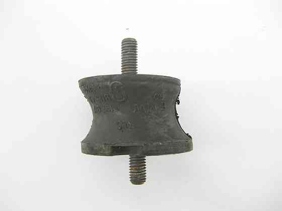 BMW  22316799331 Подушка КПП BMW E81 E82 E36 E46 E90 E91 E92 E39 E36 E85 F13 Одеса