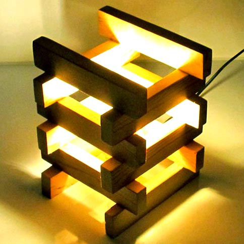 Светильник настольный 