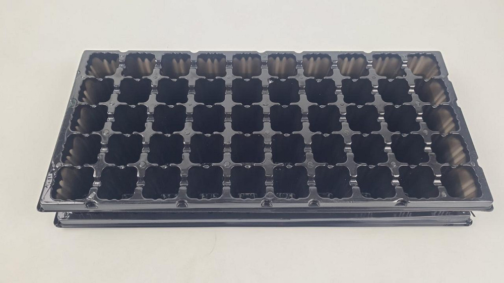 Набор для рассады кассета 44*20,5*5,5  с поддоном на 50 V-ячеек-50 см3 (ячейка 35мм*35мм*55мм) (1 шт) Харьков - изображение 1