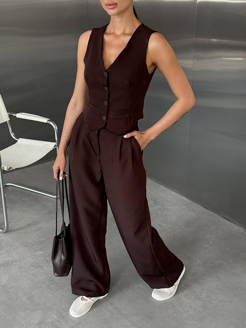 Жіночий класичний брючний костюм-двійка: жилет і штани костюмка Шоколадний, 46/48 Одеса - фото 6