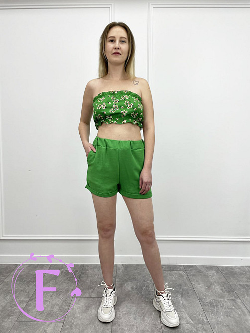 Летний топ с рюшами «Ruffie» оптом 46, Зелений, В квітку Киев - изображение 1