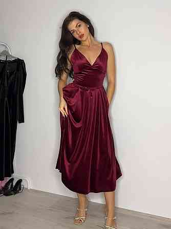 Жіноче вечірнє романтичне плаття з королівського щільного оксамиту Бордо, 44/46 Одеса