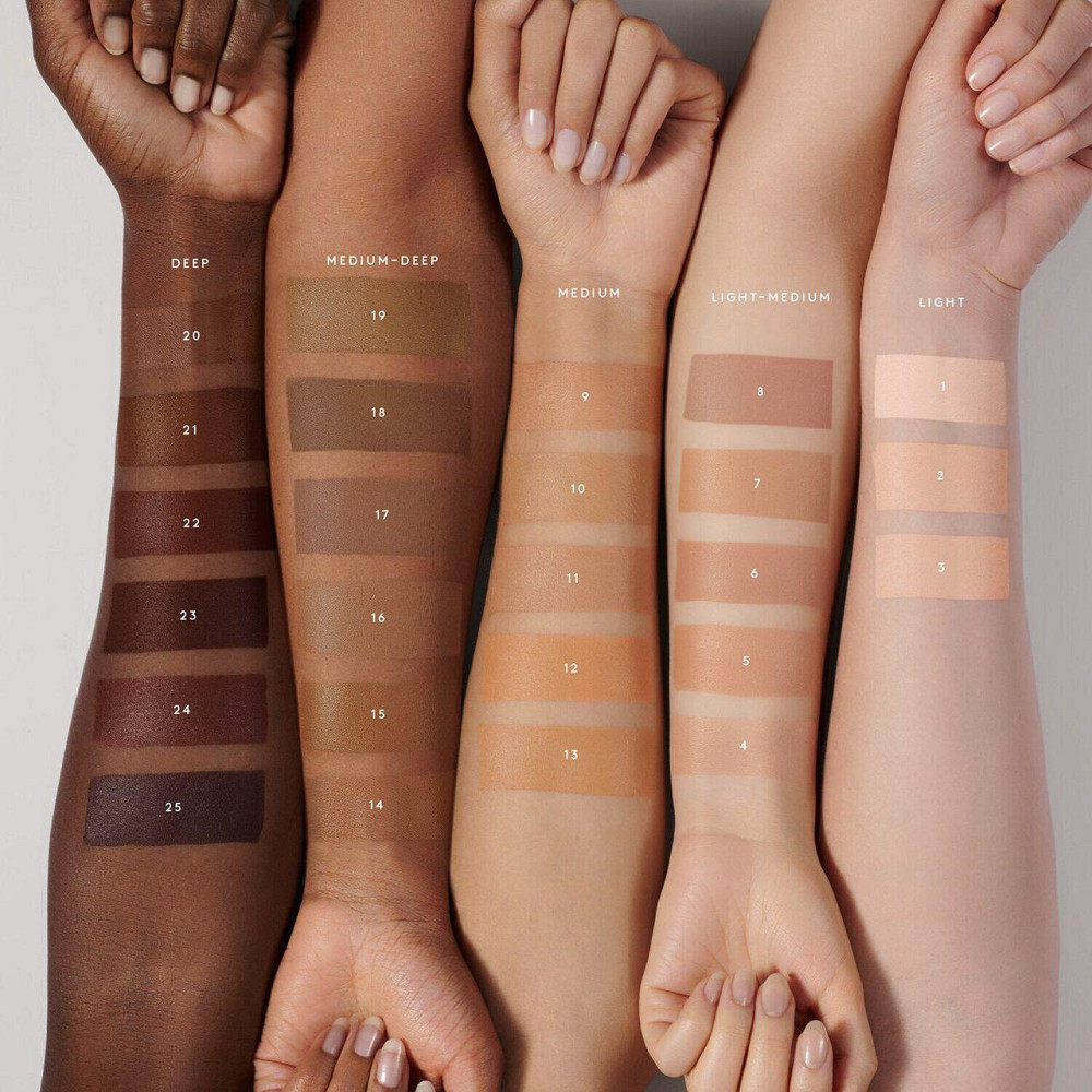 Тональный стик Fenty Beauty Eaze Drop Blur — легкое увлажняющее покрытие для естественного макияжа номер 02 Славянск - изображение 2