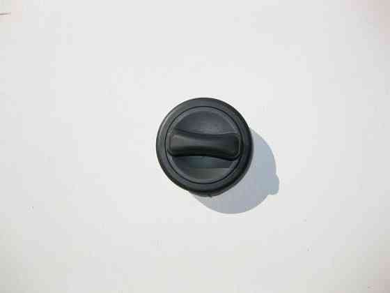 Mercedes-Benz  A2204700705 Кришка паливозаливної горловини S-Class W221 C-Class W204 CLK C209 B-Class W245 Одеса