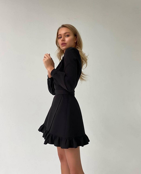 Женское романтическое платье на запах костюмка. Черный Одесса - изображение 2