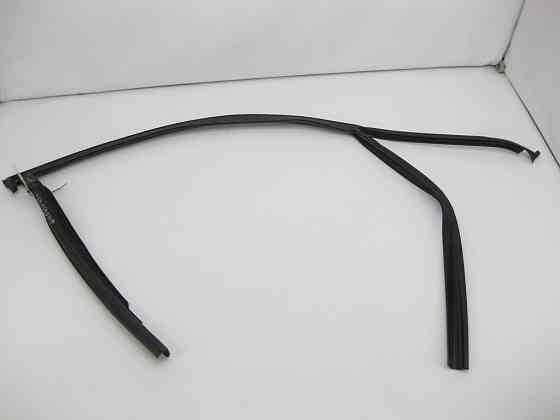 VAG  4M0837431B Напрямне скло у водійських дверях Одеса