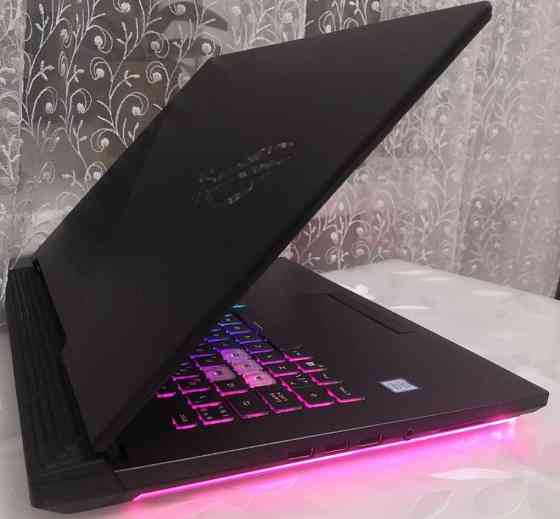 Ноутбук: ASUS ROG Strix 120Hz./ RTX2060 6Gb/i7-9750H/SSD+HDD/RAM 16 Gb. Киев