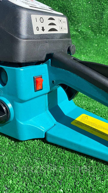 Мощная и надежная Бензопила Makita DCS 55R. Мощность 4.2 кВт, качественная сборка, шина Makita. Киев - изображение 9