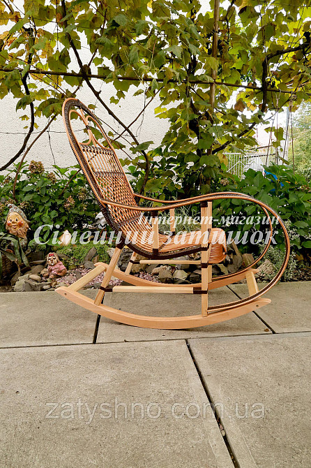 Кресло качалка из ротанга коричневая Киев - изображение 4