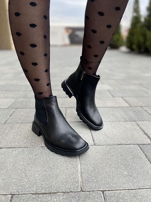 Masis Черевики жіночі MASIS чорні натуральна шкіра весна-осінь висота 10 см (Ч798) Коломия - фото 1