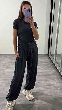 Жіночий прогулянковий оверсайз костюм двійка: футболка і штани віскоза Одеса