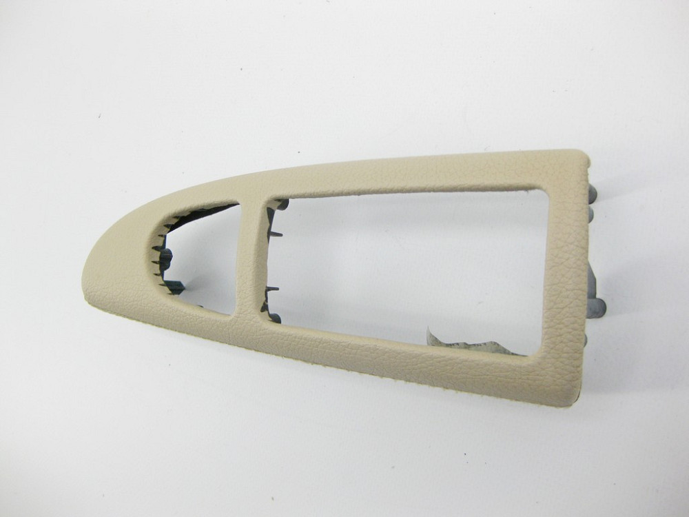 Mercedes-Benz  A2217200489 8M00 Облицювання бежева шкіра блоку кнопок склопідйомника на передній правій дверній карті S-Class W221 Одесса - изображение 3