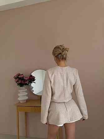 Женский спелый костюм тройка клетка шерсть; шорты вавилка Беж, 44/46 Одесса